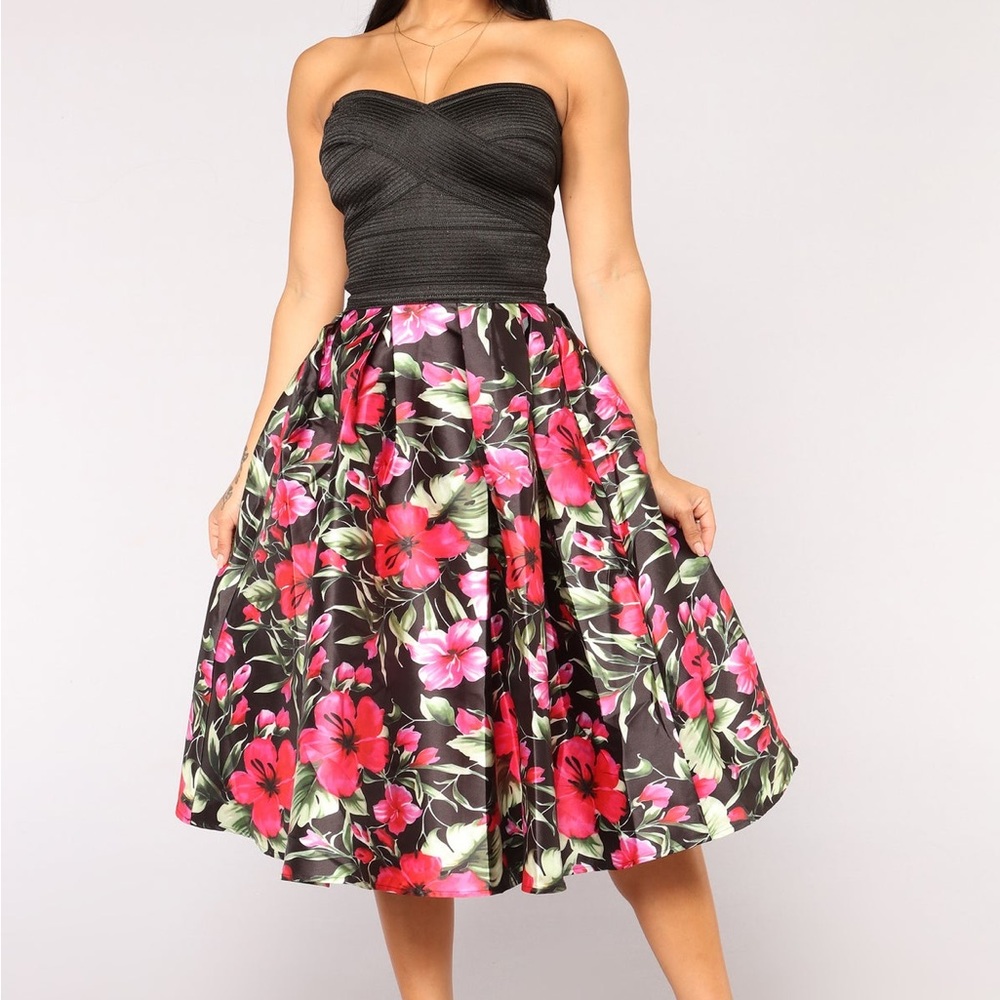 Fashion Nova Black and Floral Midi Dress